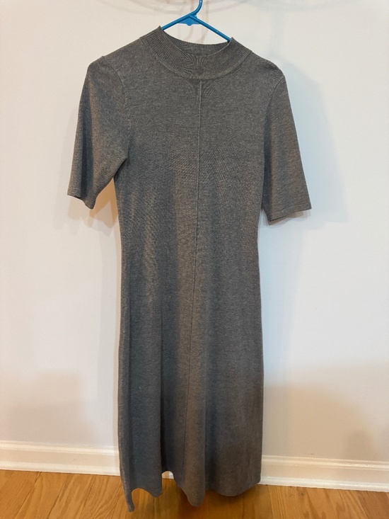 Dresses & Skirts - Ann Taylor sweater dress size XS